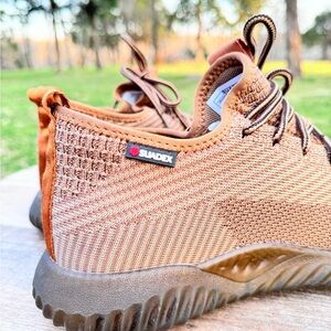 Sudadex Men's Steel Toe Safety Sneakers  size 9